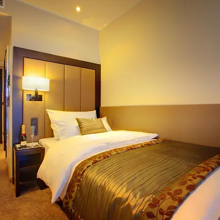 Hotel Favor-2