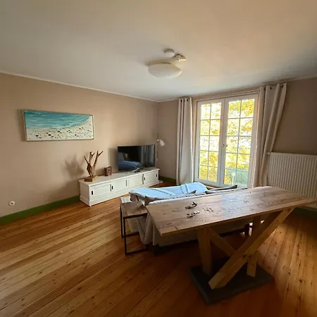 Strandvilla Waldhaus-3