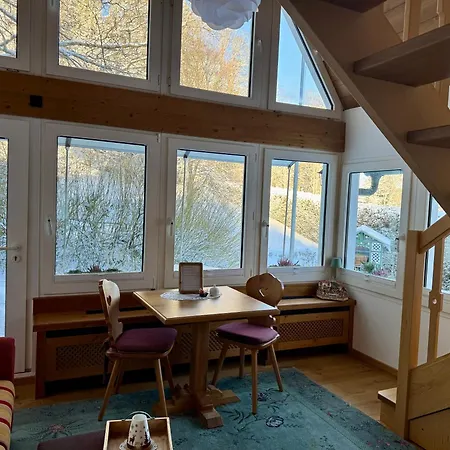 Hollhouse - Bed & Breakfast-2