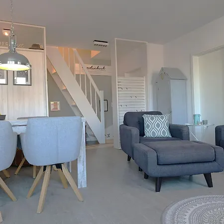 Penthouse Meerzeit Kellenhusen mit Strandkorb-3