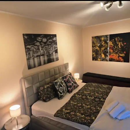 Hafenperle Ferienwohnung am Alten Stadthafen in Oldenburg - Zentrale City Lage-3