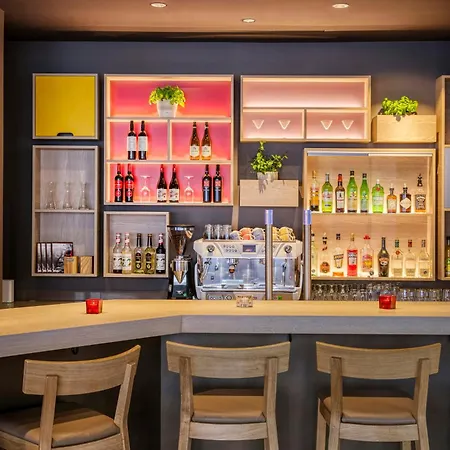 Hotel Nuernberg City Center By Leonardo Hotels-3