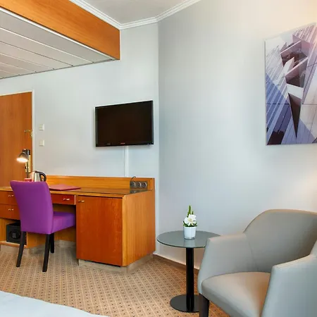 Leonardo Hotel Duesseldorf City Center-2