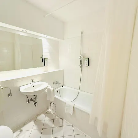 Hotel Ploener See By Tulip Inn-2