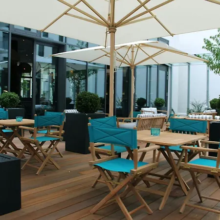 Motel One Bremen-3