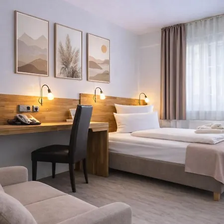 Luna Inn Stuttgart City-2