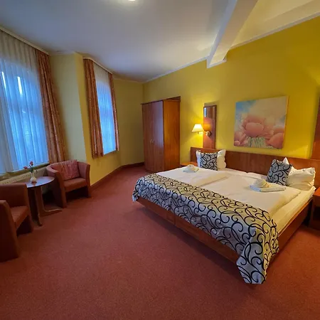Hotel Zum Kanzler-3