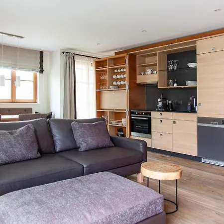 Dorfhaus Chalets-3