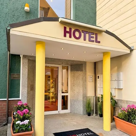 REGIOHOTEL Bunte Stadt-3