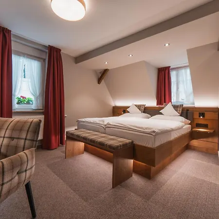 AKZENT Hotel Berg's Alte Bauernschänke- Wellness und Wein-3