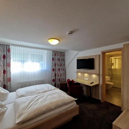 Blume Hausach I Hotel&Restaurant-2