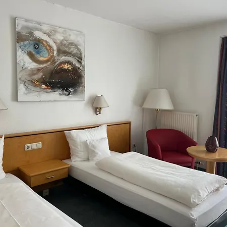 Matchpoint Hotel-2