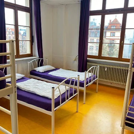 Steffis Hostel Heidelberg-3