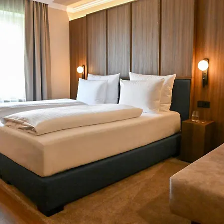 Hotel Dreifluessehof-2