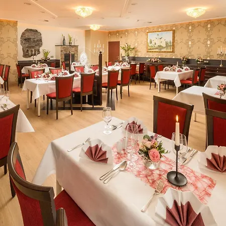 Schlosshotel Klaffenbach-3