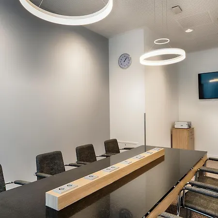 Premier Inn Leipzig City Hahnekamm-2