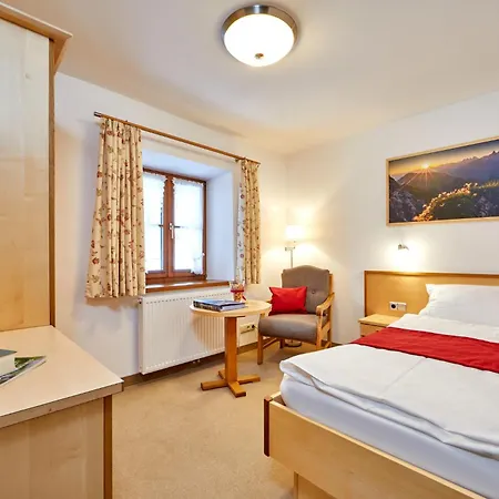 Gaestehaus Enzianhof Hotel Garni-2