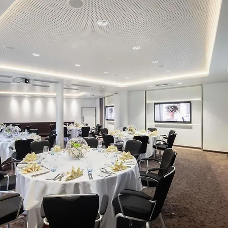 Moevenpick Hotel Muenchen-Airport-2
