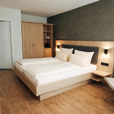 Hotel Garni Bergblick-2
