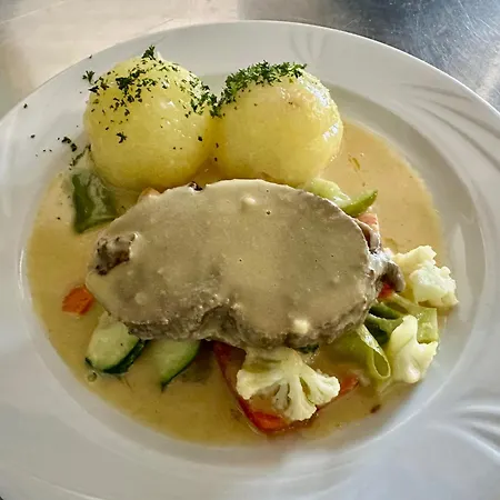 Hotel zur Kanone-3