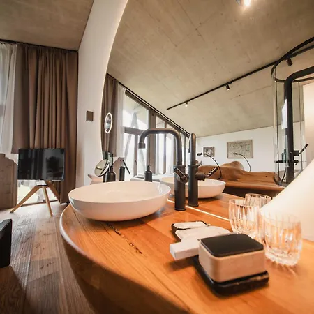 Boutique-Hotel Lartor-3
