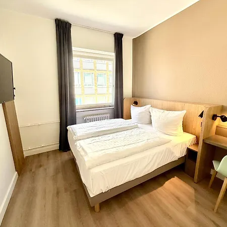 Hotel Am Kieler Schloss By Premiere Classe-2