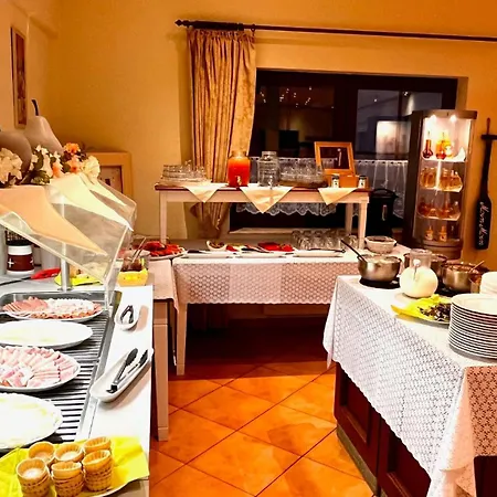 Landhotel Ruegen-2