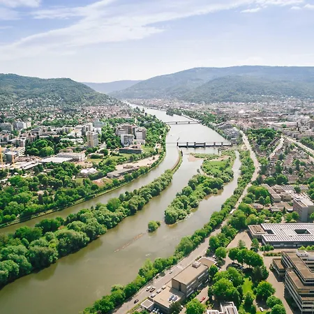 Chester Hotel Heidelberg-3