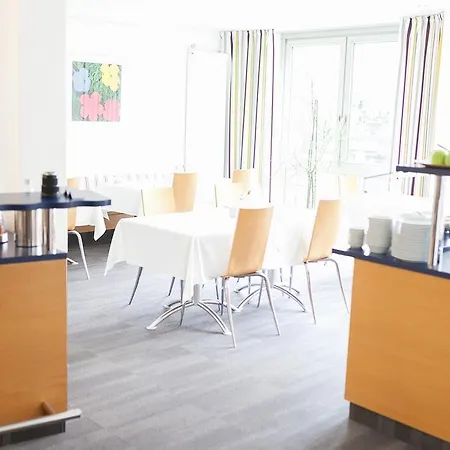 Hotel Ambiente-2
