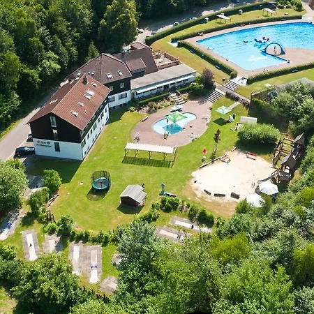Hotel Im Tannengrund-3