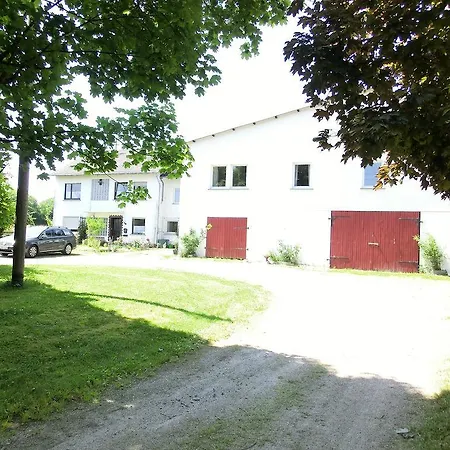 Lindenhof Hahn-3