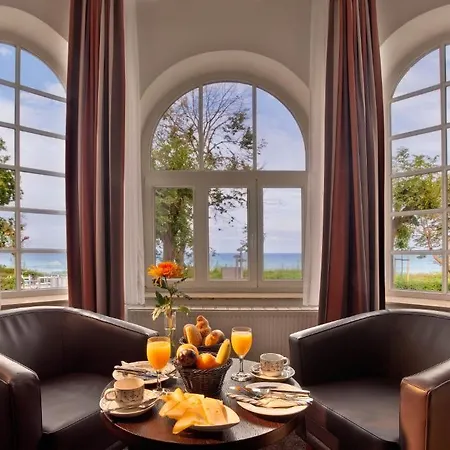Strandhotel Binz-2