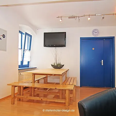 Brook Lane Hostel-3