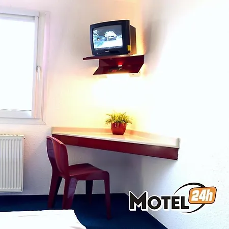 Motel 24H Mannheim-3