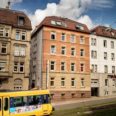 Hostel Alex 30-3