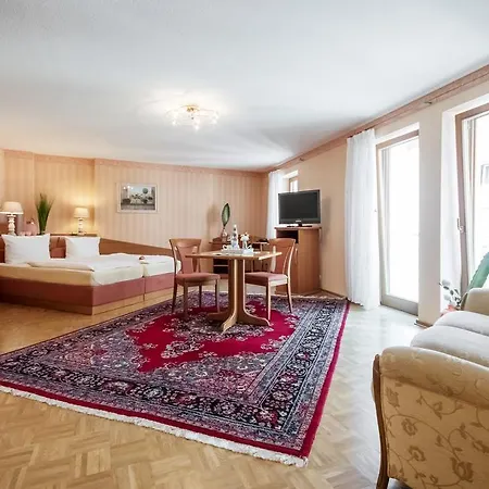 Hotel Zum grünen Kranz-2