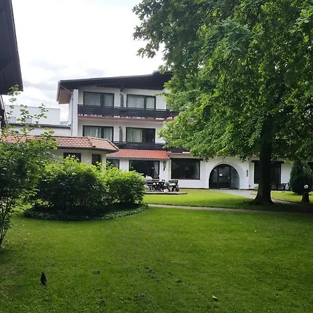 Hotel Büchner Garni-2