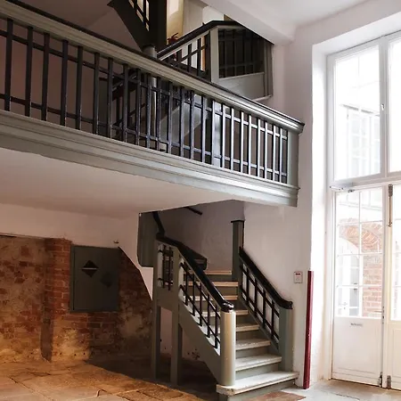 Babette Apartments-3