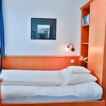 Galerie Hotel Garni / Feuerschiff-3