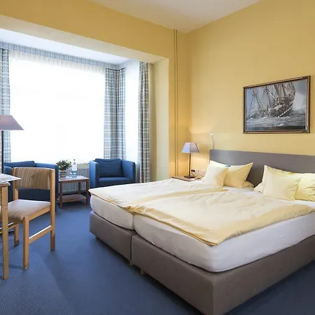 Atlantic Hotel Garni-3