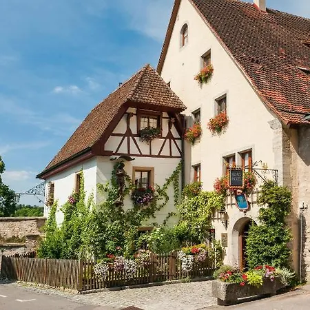 Burghotel-2