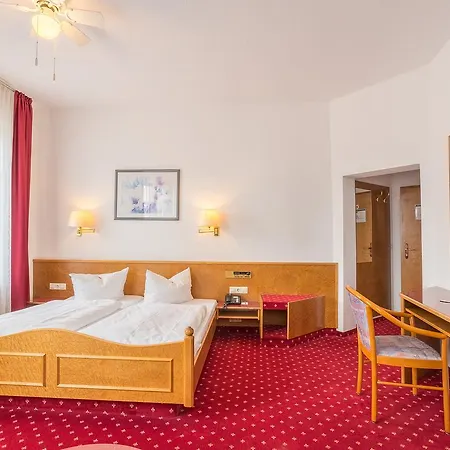 Hotel Astoria-3