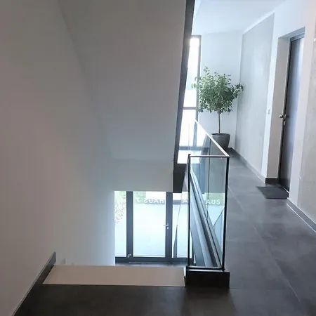 Haus 7 - Boardinghouse-2