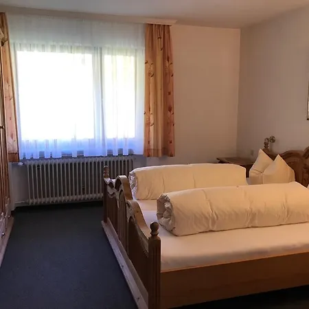 Hotel Waldhaus-3