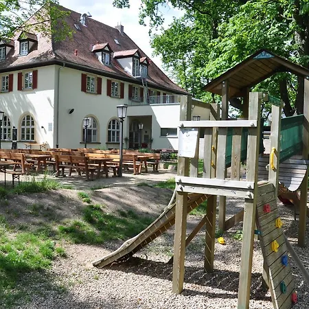 Volkspark Hotel-2