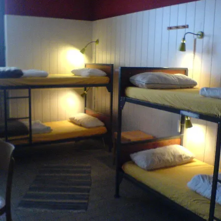 Penthouse Backpackers-2