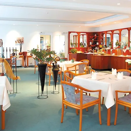 Hotel und Restaurant Rabennest am Schweriner See-3