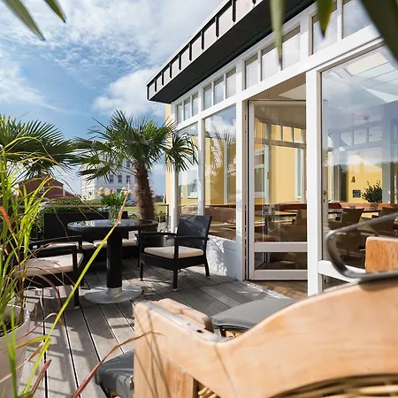 Strandhotel Pique-3