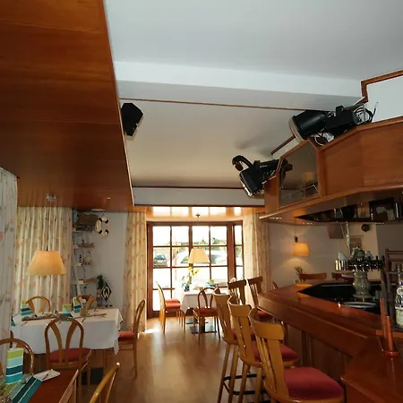 Hotel Lindas-3