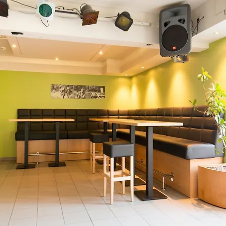 YOUTEL - Jugendhotel Bitburg-3
